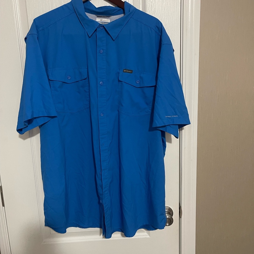 Columbia Blue Casual Button Down Shirt
